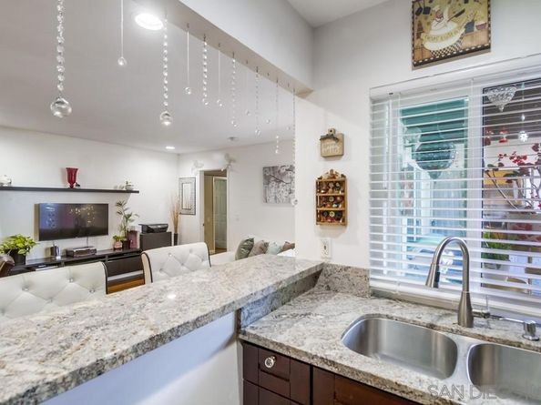 8015 Caminito De Pizza B, San Diego CA 92108