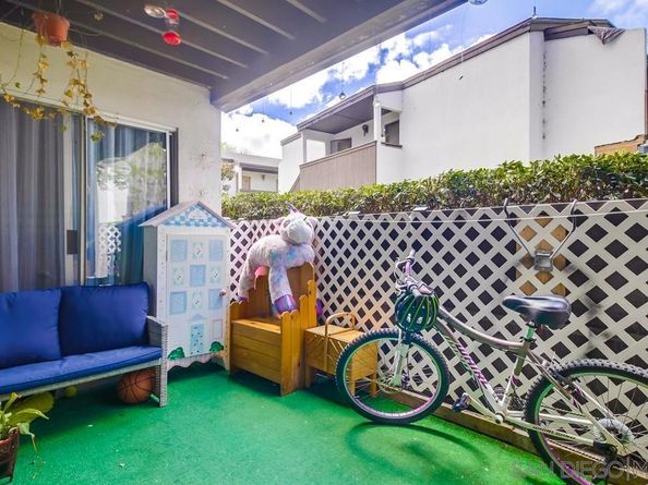 8015 Caminito De Pizza B, San Diego CA 92108