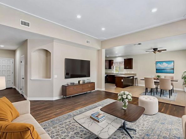 401 S Vine St, Escondido CA 92025