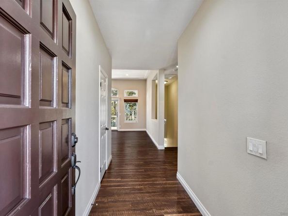 401 S Vine St, Escondido CA 92025