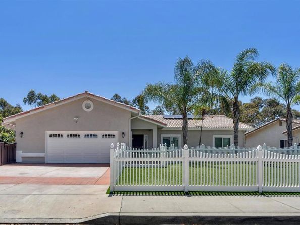 401 S Vine St, Escondido CA 92025