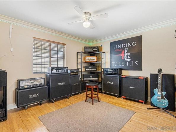 6295 Calle Pavana, San Diego CA 92139