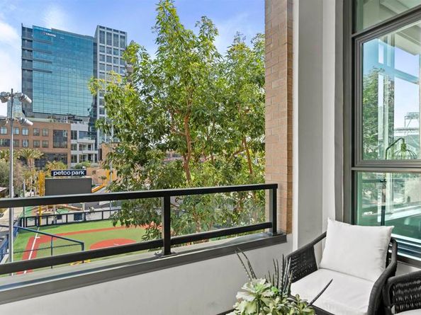 325 7Th Ave 215, San Diego CA 92101