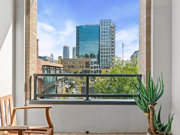 325 7Th Ave 215, San Diego CA 92101