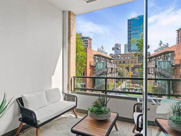 325 7Th Ave 215, San Diego CA 92101