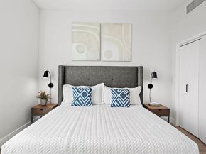 325 7Th Ave 215, San Diego CA 92101