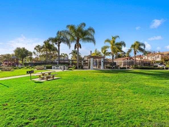 4322 Deer Valley Way, Oceanside CA 92057