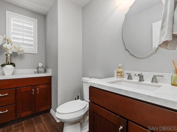 4322 Deer Valley Way, Oceanside CA 92057