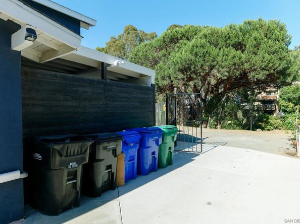 2729 Erie St, San Diego CA 92117