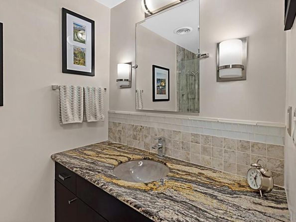 8427 Amino Dr, Santee CA 92071