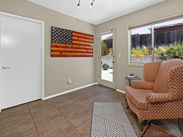 8427 Amino Dr, Santee CA 92071