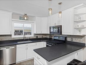 8427 Amino Dr, Santee CA 92071