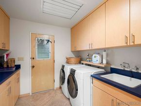 6346 Ridge Manor Avenue, San Diego CA 92120