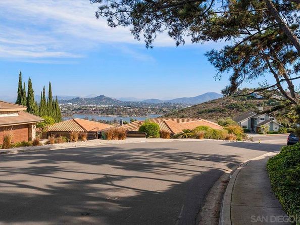 6346 Ridge Manor Avenue, San Diego CA 92120