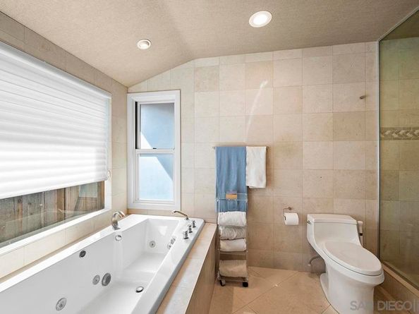 6346 Ridge Manor Avenue, San Diego CA 92120