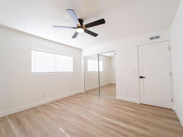 1306 W San Ysidro Blvd D, San Diego CA 92173