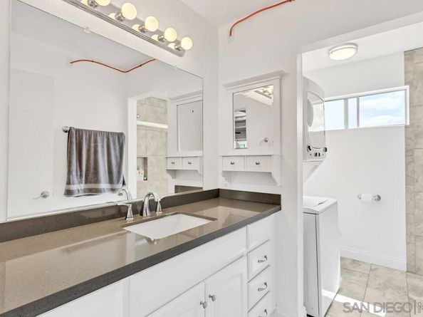 806 E 4Th Ave 8, Escondido CA 92025