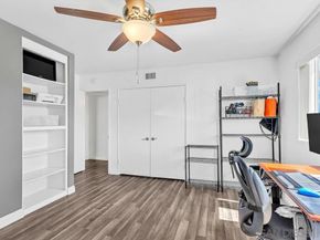 806 E 4Th Ave 8, Escondido CA 92025