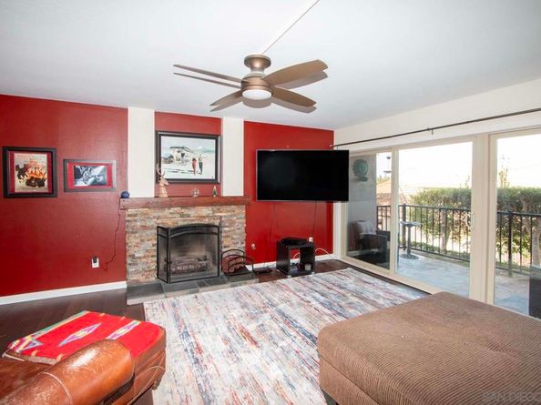 17453 Plaza Cerado 105, San Diego CA 92128