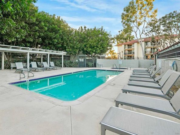 220 Lemon Grove, Irvine CA 92618