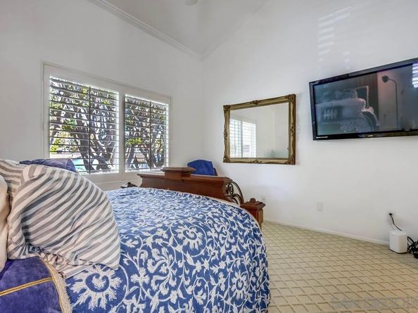 220 Lemon Grove, Irvine CA 92618