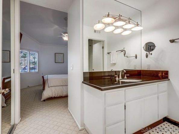 220 Lemon Grove, Irvine CA 92618