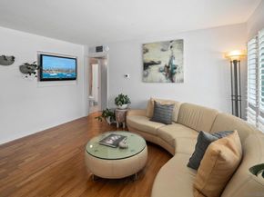 3266 1st Ave. 20, San Diego CA 92103