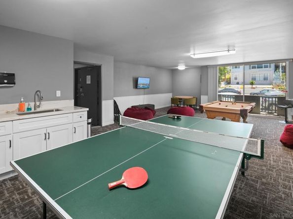 3266 1st Ave. 20, San Diego CA 92103