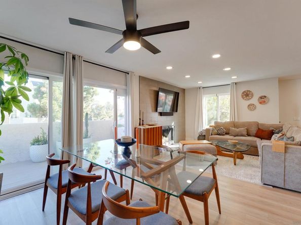 8430 Via Sonoma 49, La Jolla CA 92037