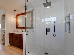 8430 Via Sonoma 49, La Jolla CA 92037