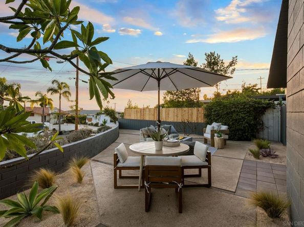 2526 Aster St, San Diego CA 92109