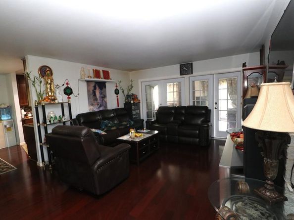 2321 Cardinal Dr, San Diego CA 92123