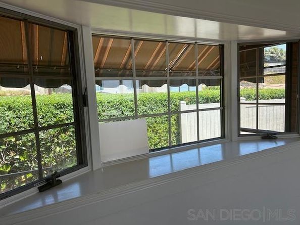 3154 Lloyd St, San Diego CA 92117