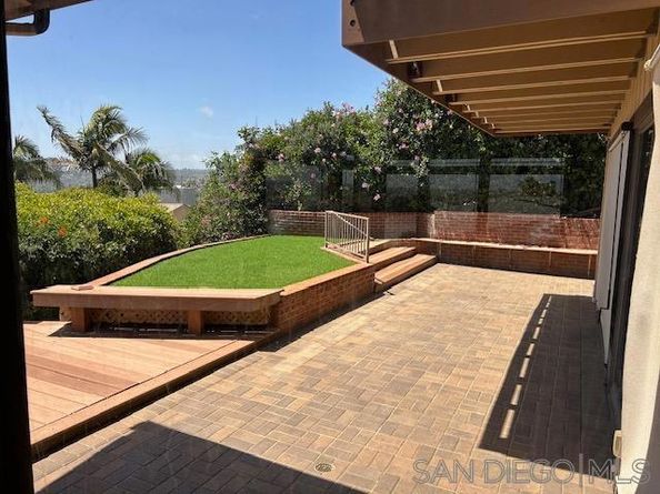 3154 Lloyd St, San Diego CA 92117