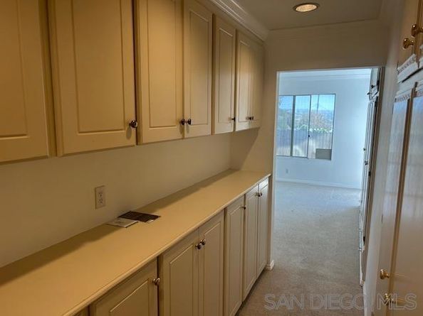 3154 Lloyd St, San Diego CA 92117