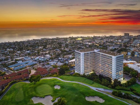 1001 Genter St 2H, La Jolla CA 92037
