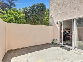 5696 Caminito Roberto, San Diego CA 92111