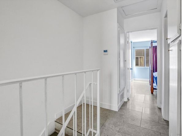 5696 Caminito Roberto, San Diego CA 92111