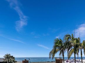 5341 Linda Way, La Jolla CA 92037