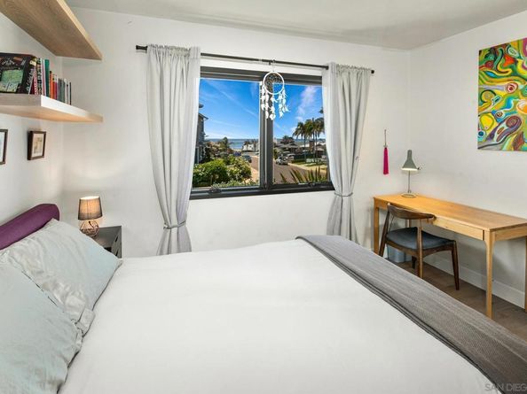 5341 Linda Way, La Jolla CA 92037