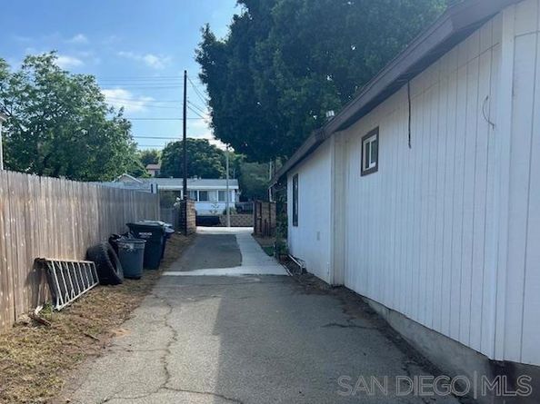 308 S Tulip St, Escondido CA 92025