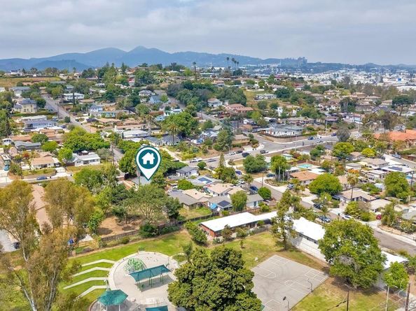 308 S Tulip St, Escondido CA 92025