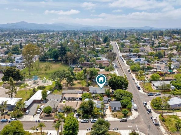 308 S Tulip St, Escondido CA 92025