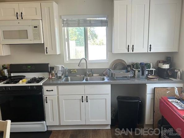 308 S Tulip St, Escondido CA 92025