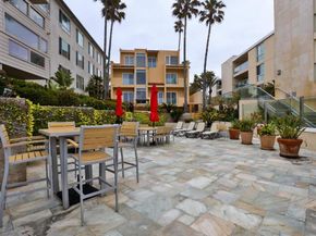 220 Coast Blvd 2M, La Jolla CA 92037