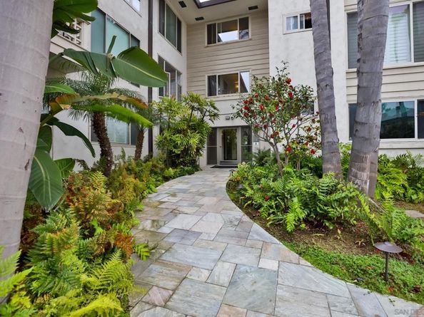 220 Coast Blvd 2M, La Jolla CA 92037