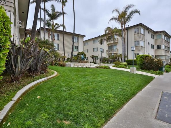 220 Coast Blvd 2M, La Jolla CA 92037