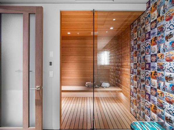 1230 Neptune Ave, Encinitas CA 92024