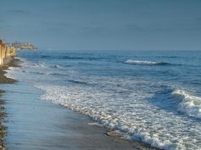 1230 Neptune Ave, Encinitas CA 92024