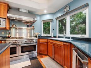 2238 Oceanview Rd, Oceanside CA 92056